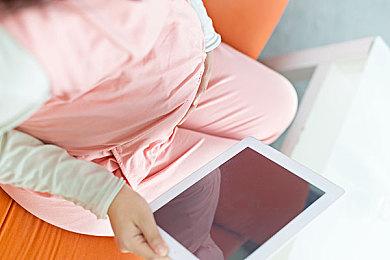 《十字军之王3》新DLC朋友与敌人发售 售价28元